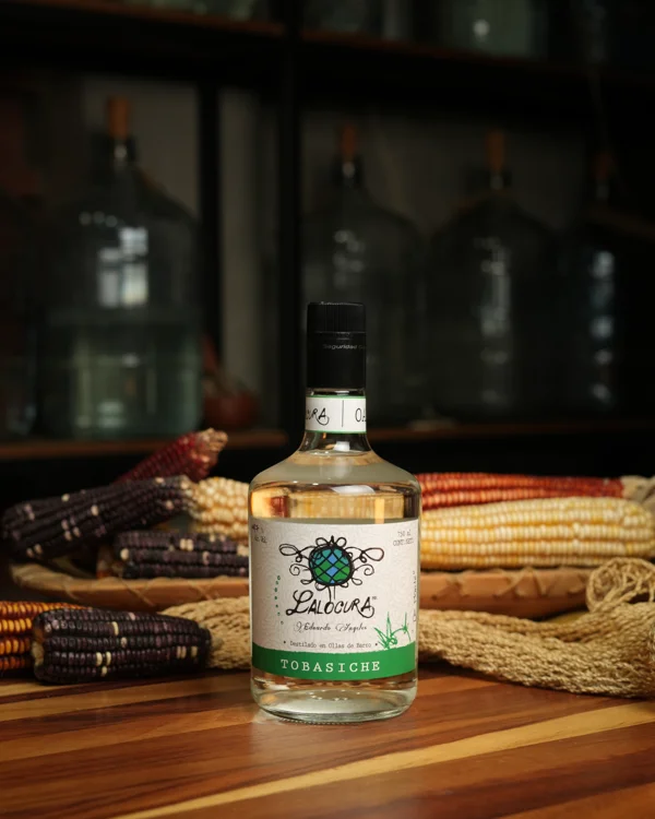 Mezcal Lalocura. Tobaziche. Eduardo Ángeles Carreño